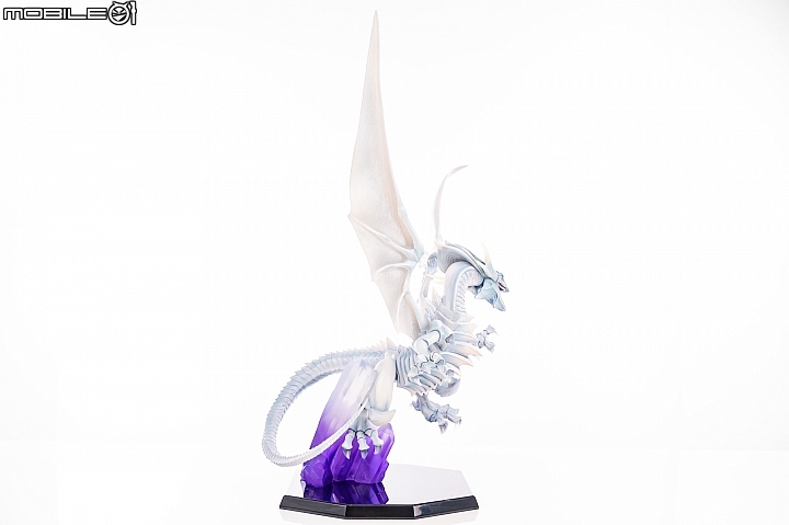 霸氣展露無遺！MEGAHOUSE《遊戲王》青眼白龍雕像開箱