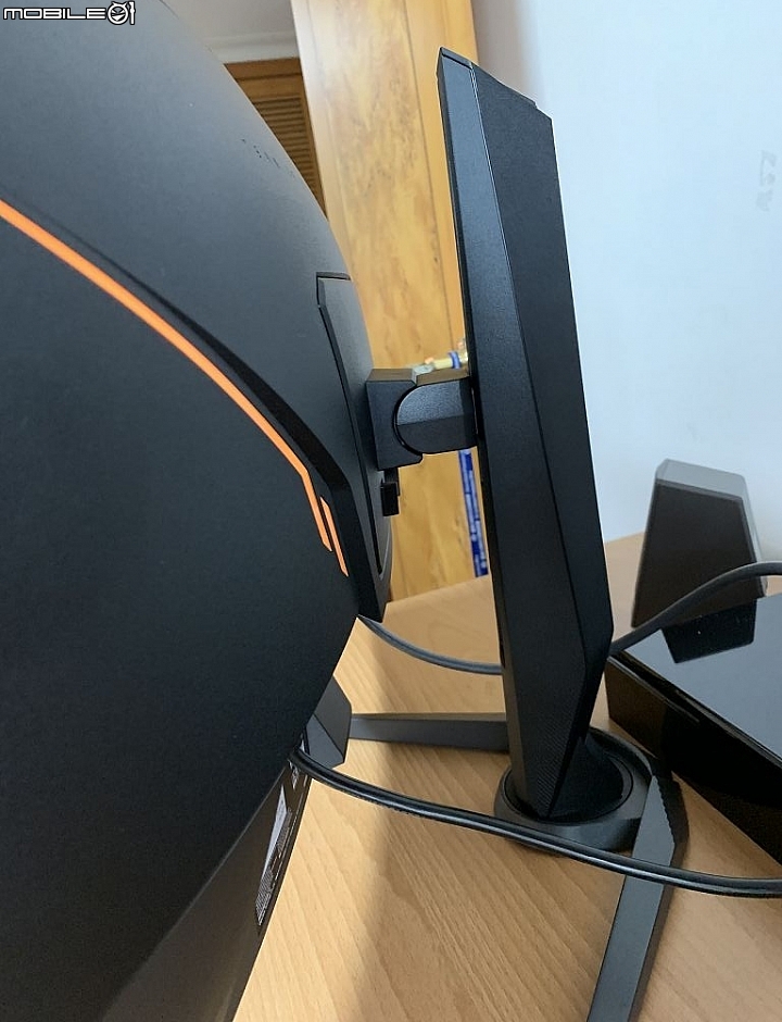 [開箱] 真香 AORUS CV27F FreeSync 2 HDR 165Hz 戰術螢幕