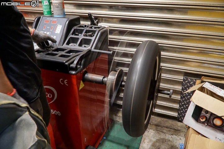 Bridgestone BATTLAX SC2 Rain 試胎 雨神同行大羊通勤者首選