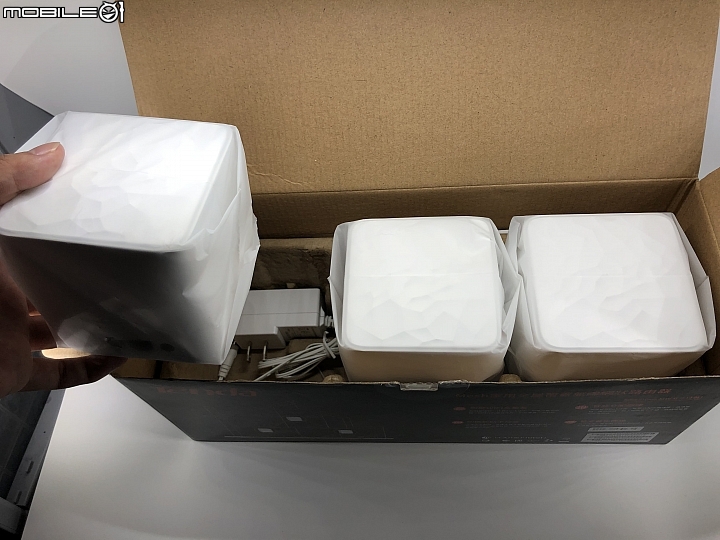 [開箱][實測]Mesh完全覆蓋的網狀路由器--讓你WIFI不卡卡