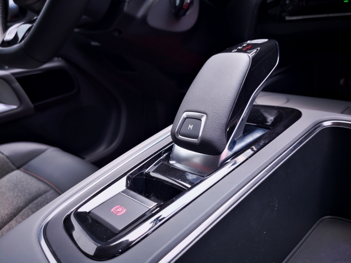 親自來體驗白色Citroen C5 Aircross