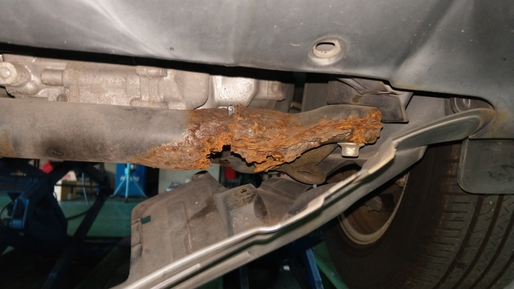 我的CRV3鏽在你看不到的地方.......(110樓更新)