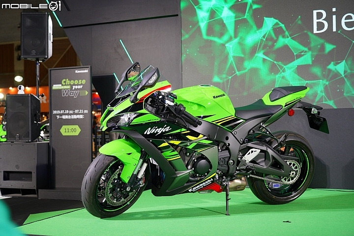 【五股重機展】WSBK 冠軍車款再進化 2019 Kawasaki ZX-10R 台灣正式上市！