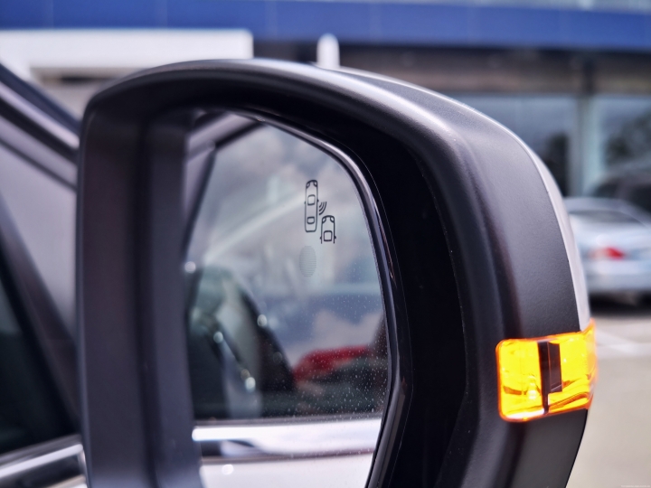 親自來體驗白色Citroen C5 Aircross