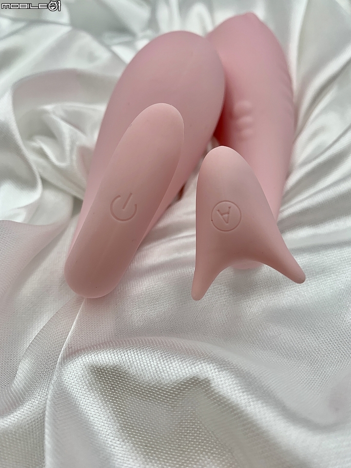 【開箱】鹿小菡VS小怪獸