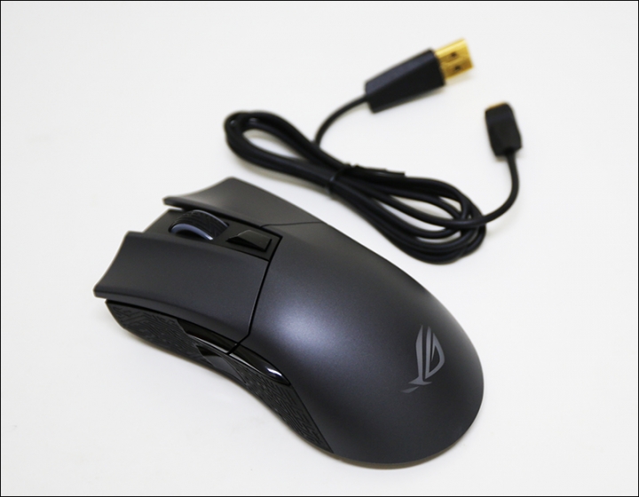 點我看大圖 華碩ROG GX701GWR 17吋電競筆電實際測試
