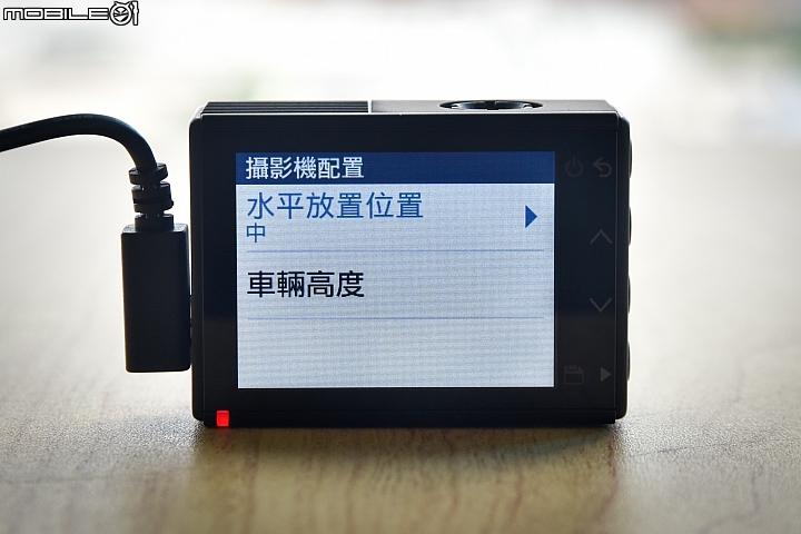 Garmin Dash Cam 46D/66WD行車記錄器實測 嬌小體積搭配視野寬廣的180度超廣角!