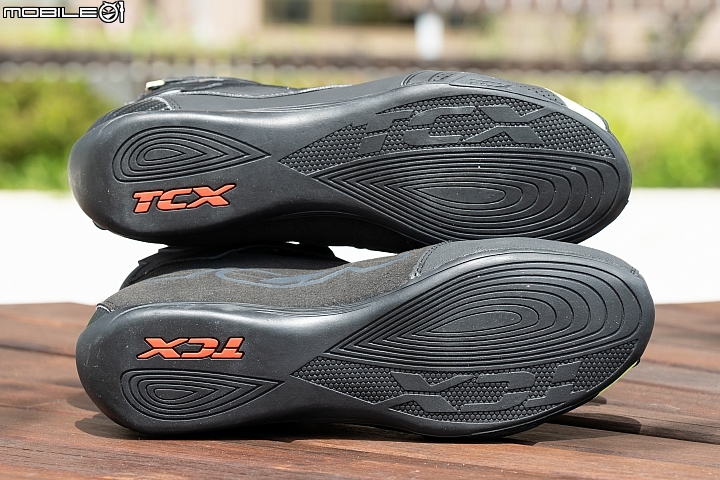 TCX RUSH WATERPROOF 防水車靴開箱 披著賽車鞋外觀的重機靴