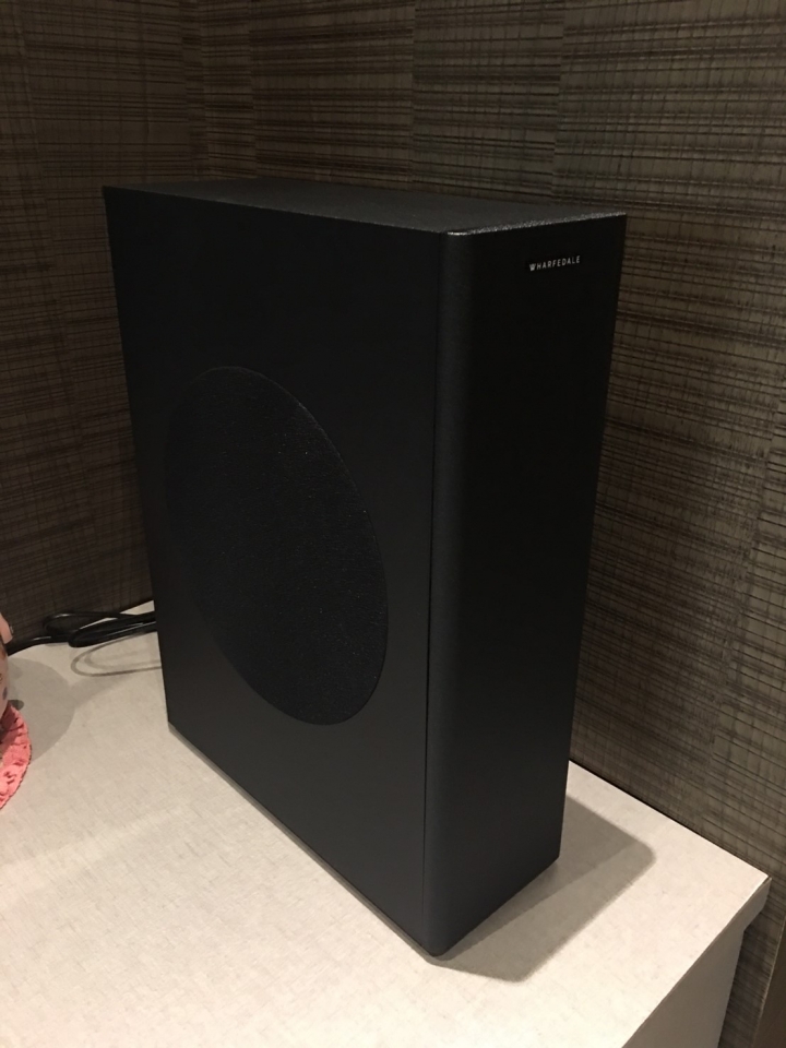 【wharfedale Vista200s 藍芽無線聲霸+超低音】開箱