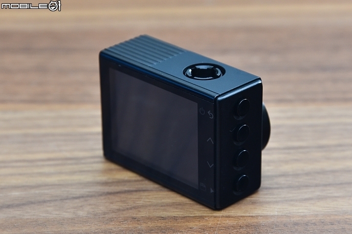 Garmin Dash Cam 46D/66WD行車記錄器實測 嬌小體積搭配視野寬廣的180度超廣角!