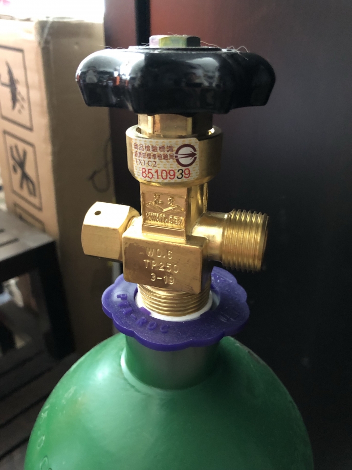 有關於大鋼瓶灌 Sodastream 小鋼瓶的問題