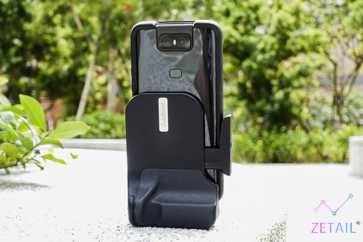 Adonit PhotoGrip Qi 藍牙 + 無線充電拍照握把 開箱體驗：一手掌握全世界