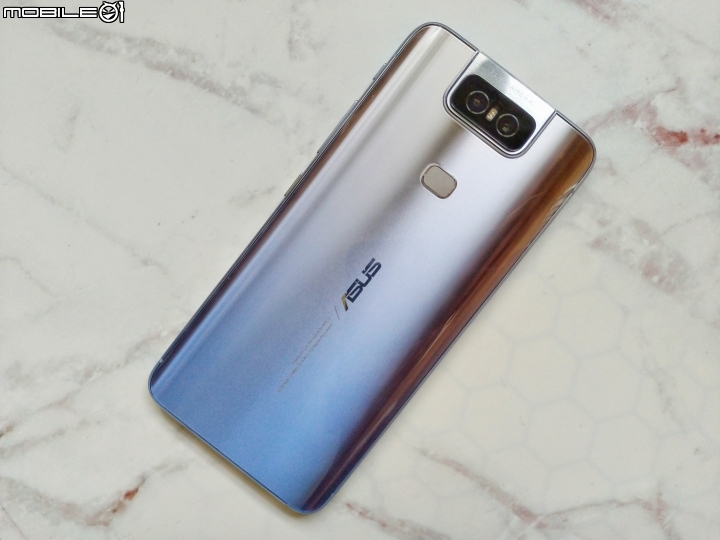 點我看大圖 【ZenFone 6翻玩視界】漸變霓幻銀開箱登場!HODA柔石防摔殼霧透白實裝!