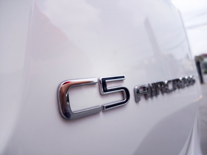 親自來體驗白色Citroen C5 Aircross
