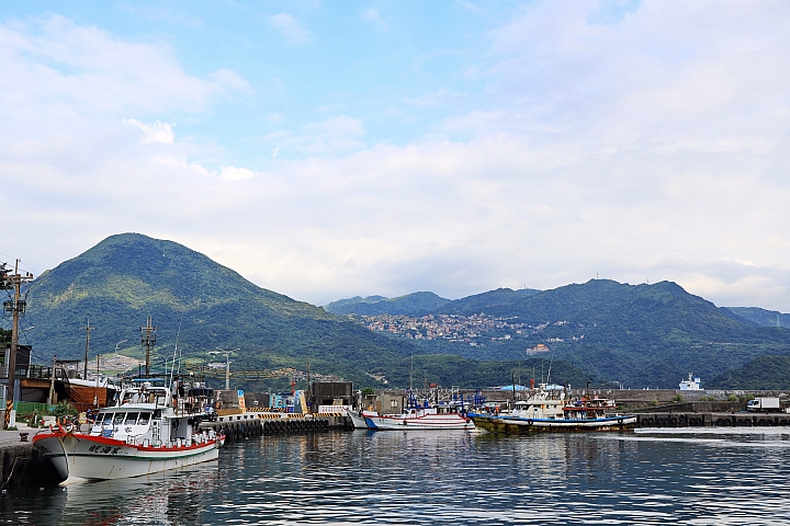 (映像旅行) 乘海風、賞夕照，沁涼深澳仲夏夜 feat. Canon EOS R in 瑞芳區深澳