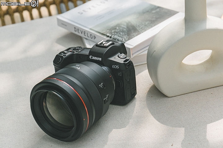 Canon RF 85mm f/1.2L USM 鏡頭評測｜極致光學的展現 人像鏡皇代表作！