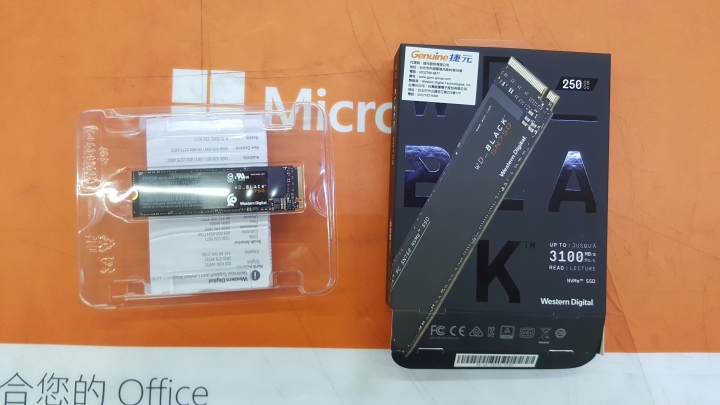 HP 筆電開箱文 15-bc412TX