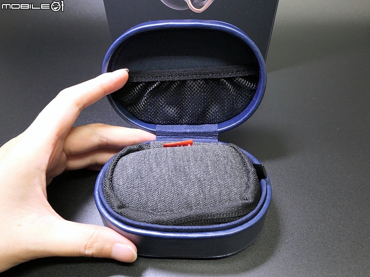 [開箱評測]FiiO FH7 可換線入耳式耳機/一圈四鐵五單元/MMCX/單晶銅鍍銀線/低中高調音濾網～給您滿滿的可玩性！