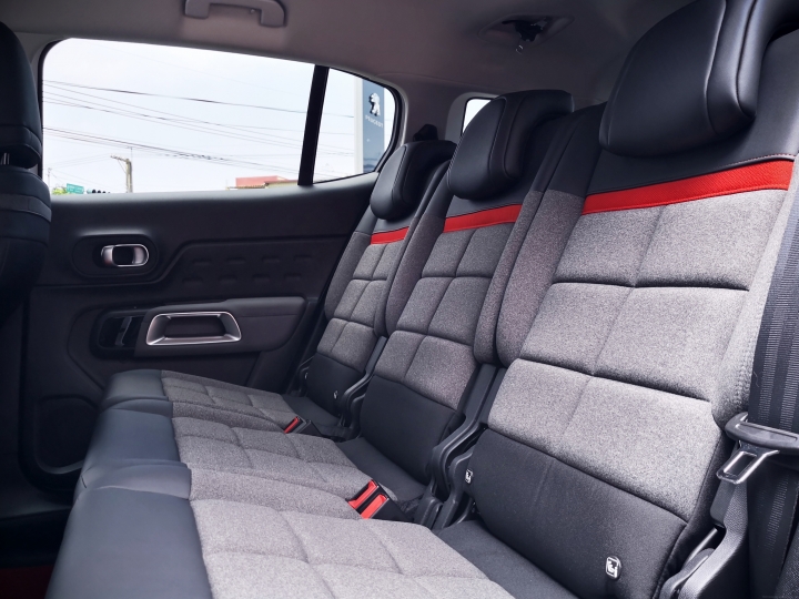 親自來體驗白色Citroen C5 Aircross