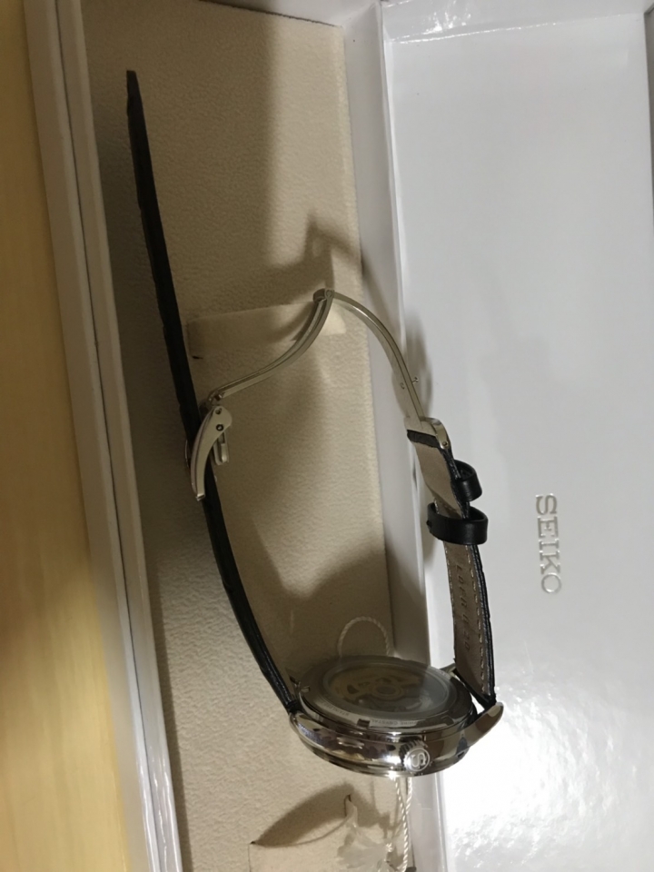 [開箱] SEIKO SSA379J1 人生第一隻機械錶