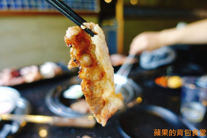 [食記] 台北中山 - 醬太郎日式燒肉 來場肉肉瘋狂燒烤 哈根達士 啤酒吃到飽 多樣美味自助吧 韓式辣雞腿年糕 滷牛肉 台北美食