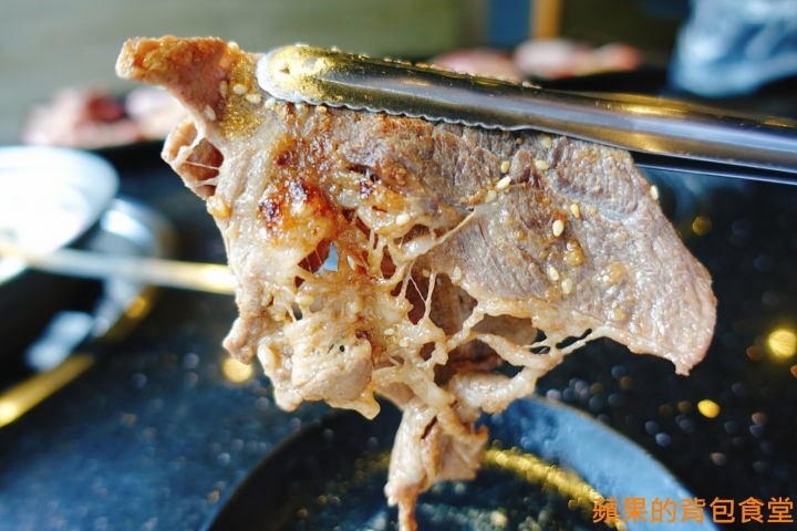 [食記] 台北中山 - 醬太郎日式燒肉 來場肉肉瘋狂燒烤 哈根達士 啤酒吃到飽 多樣美味自助吧 韓式辣雞腿年糕 滷牛肉 台北美食