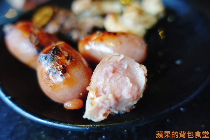 [食記] 台北中山 - 醬太郎日式燒肉 來場肉肉瘋狂燒烤 哈根達士 啤酒吃到飽 多樣美味自助吧 韓式辣雞腿年糕 滷牛肉 台北美食