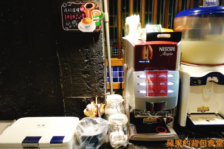 [食記] 台北中山 - 醬太郎日式燒肉 來場肉肉瘋狂燒烤 哈根達士 啤酒吃到飽 多樣美味自助吧 韓式辣雞腿年糕 滷牛肉 台北美食