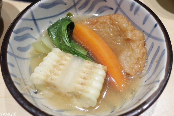 【新店】品鍋物料理，新店優質火鍋，高品質食材新鮮上桌，手作餐後甜點別錯過