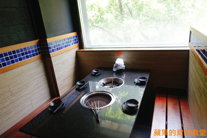 [食記] 台北中山 - 醬太郎日式燒肉 來場肉肉瘋狂燒烤 哈根達士 啤酒吃到飽 多樣美味自助吧 韓式辣雞腿年糕 滷牛肉 台北美食