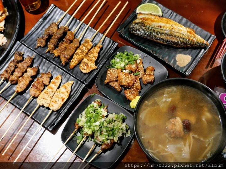 『台北食記』- 雞老闆桶仔雞(萬隆店) ✖ 壽星慶生送桶仔雞 ✖ 捷運萬隆站出口步行3分鐘 ✖ 懶得出門就找foodpanda送吧！