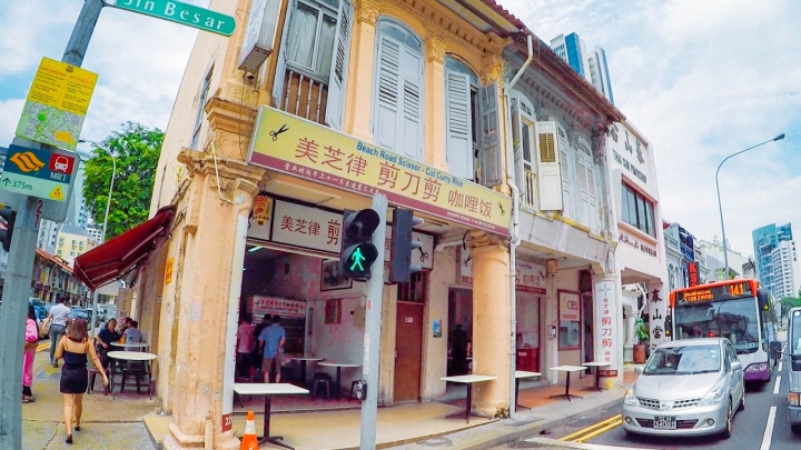 【新加坡Ep12】在理髮店裡吃剪刀剪的咖哩飯？新加坡在地人的特色排隊必吃美食推薦！｜美芝律剪刀剪咖喱飯｜花拉公園｜Farrer Park ｜Singapore｜旅行，路上。