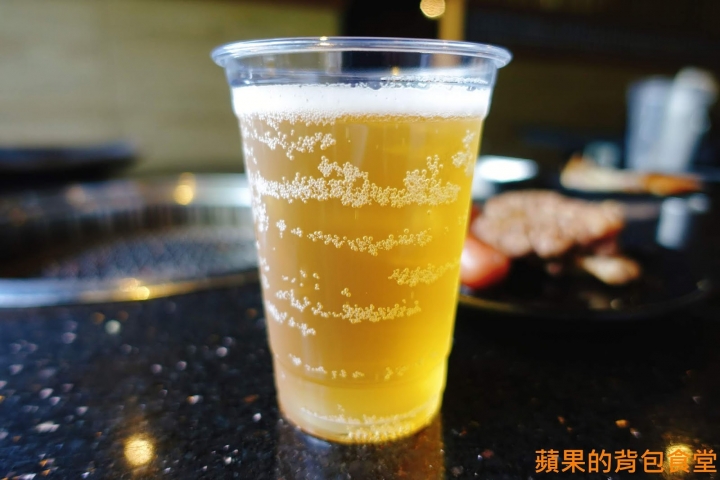 [食記] 台北中山 - 醬太郎日式燒肉 來場肉肉瘋狂燒烤 哈根達士 啤酒吃到飽 多樣美味自助吧 韓式辣雞腿年糕 滷牛肉 台北美食