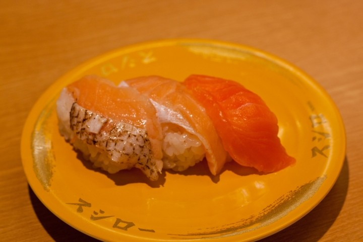 【美食。食記】全日本 N訪心得推薦 新鮮現出 回し寿司 スシロー SUSHIRO 壽司郎 迴轉壽司 必吃 菜單 價位 東京 池袋 西新井 大阪 懶人包 推薦