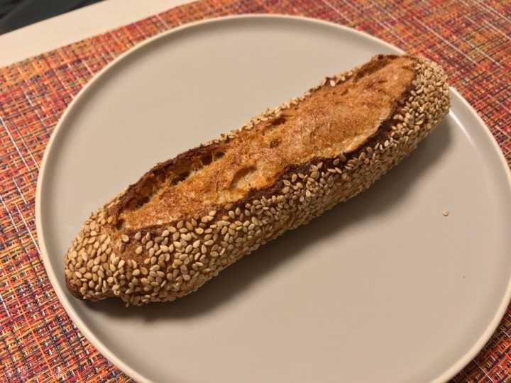 【美食。食記】東京 金町 私藏。連續三年麵包百名店 とらやベーカリー TORAYA BAKERY 虎屋烘焙 必吃 菜單 價位 推薦