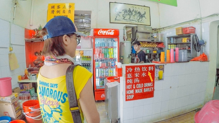 【新加坡Ep12】在理髮店裡吃剪刀剪的咖哩飯？新加坡在地人的特色排隊必吃美食推薦！｜美芝律剪刀剪咖喱飯｜花拉公園｜Farrer Park ｜Singapore｜旅行，路上。