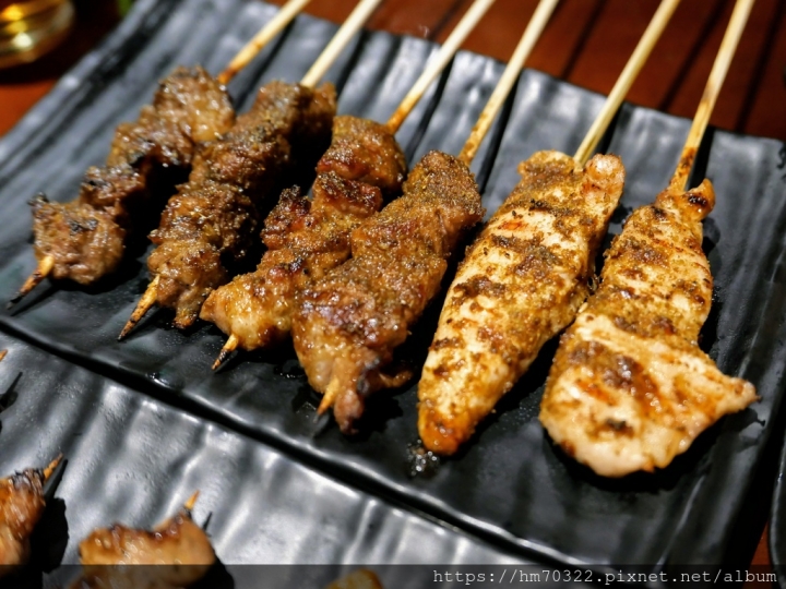 『台北食記』- 雞老闆桶仔雞(萬隆店) ✖ 壽星慶生送桶仔雞 ✖ 捷運萬隆站出口步行3分鐘 ✖ 懶得出門就找foodpanda送吧！