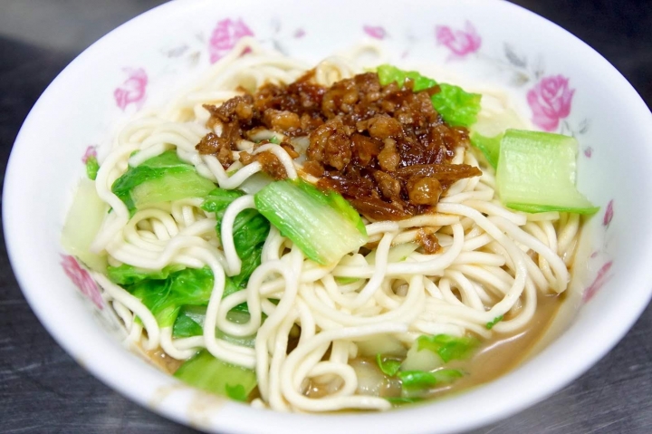 [台南][中西區] 陽春麵（原民生路）｜食記