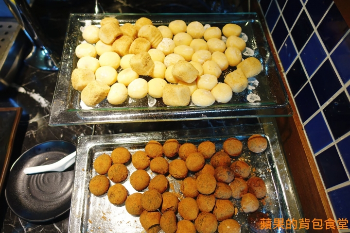 [食記] 台北中山 - 醬太郎日式燒肉 來場肉肉瘋狂燒烤 哈根達士 啤酒吃到飽 多樣美味自助吧 韓式辣雞腿年糕 滷牛肉 台北美食