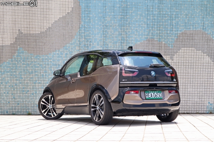BMW i3s 42kWh新車型試駕,準備好迎接電動車時代的來臨