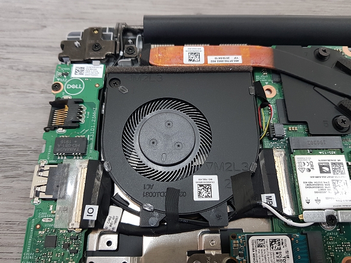 【小宅開箱】DELL Inspiron 14-5480-R1628STW 商務結合多媒體娛樂的筆電