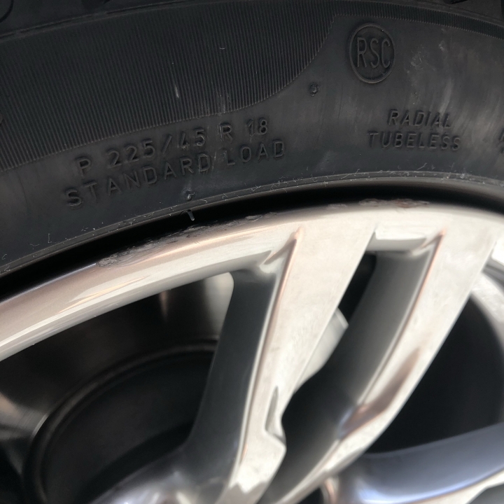 BMW 320i M Sport 輪框刮傷噴漆修復DIY