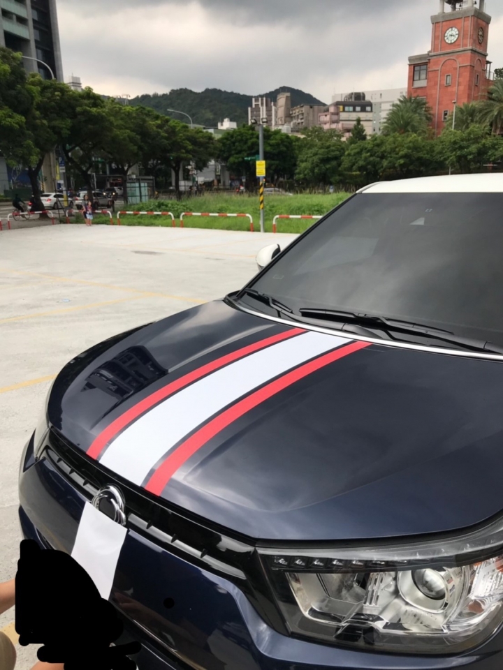 自己的車自己貼 ! DIY車貼初體驗