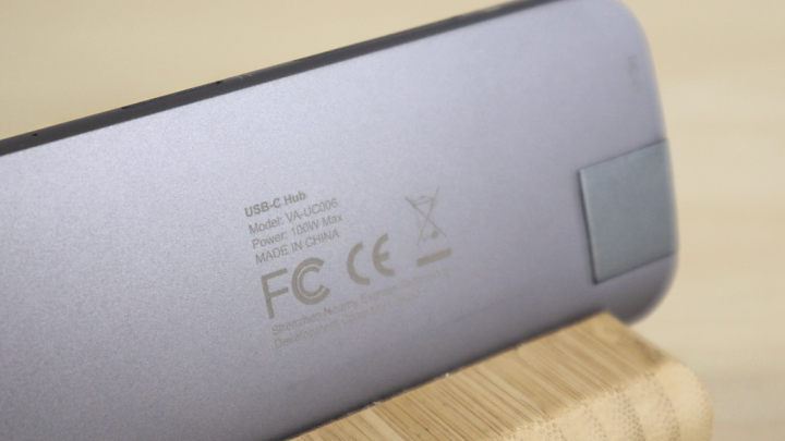 開箱 VAVA 八合一 USB Type C hub 圓潤輕薄中仍有 HDMI 與網路孔