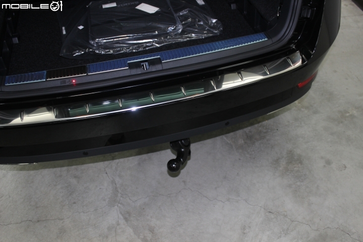 2019 SKODA SUPERB COMBI L&K 交車兼開箱 (內有正妹)