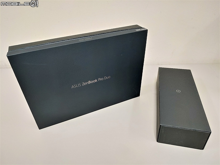 點我看大圖 華碩雙螢幕筆電 ZenBook Pro Duo UX581開箱