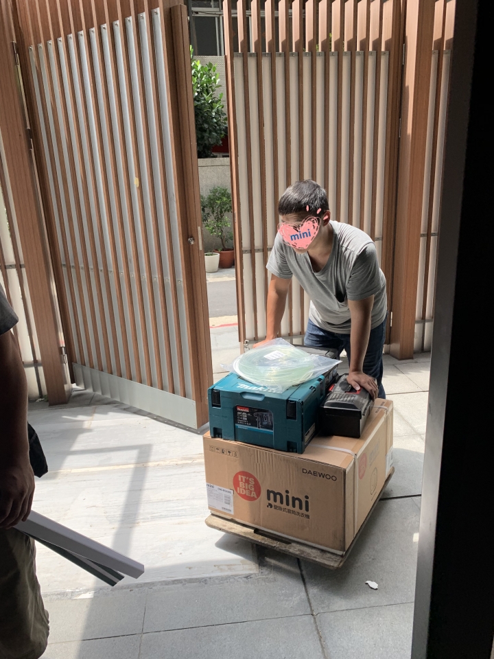 給寶寶的禮物——mini壁掛式滾筒洗衣機