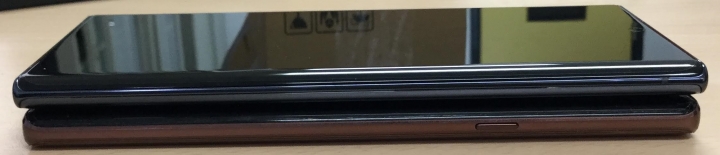 Note10+ 星環黑256G Pchome版開箱(圖多)