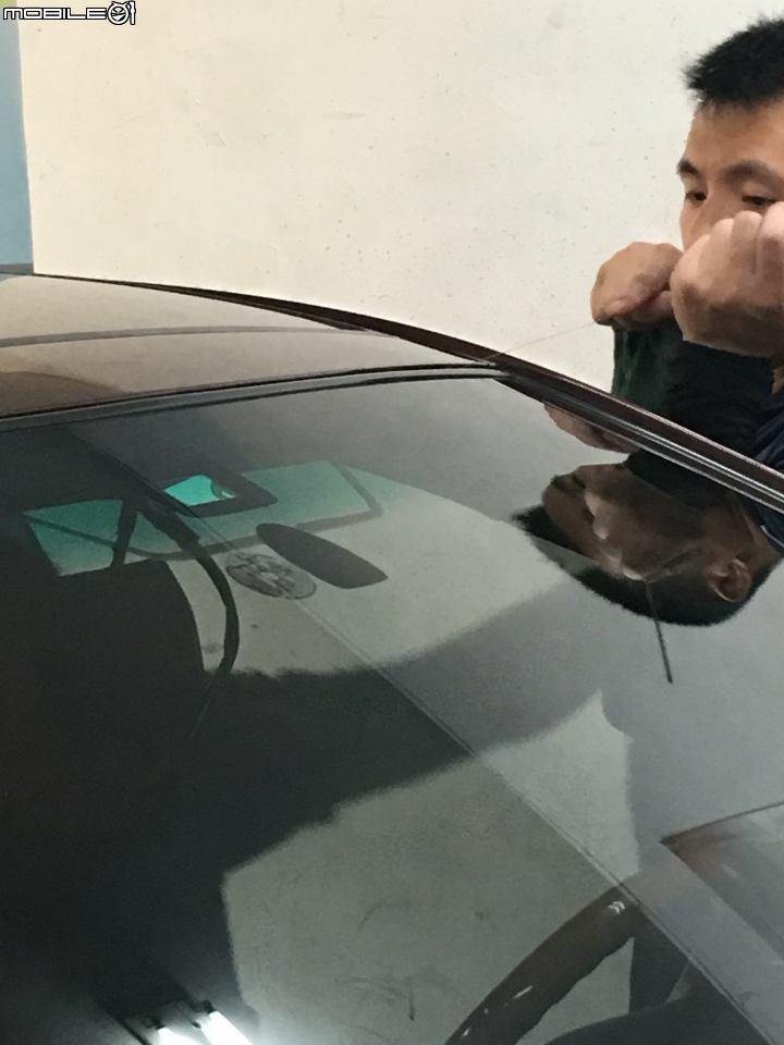 更換前檔玻璃