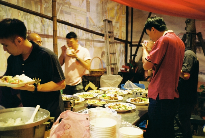 [Stylus ZOOM 140][Big Mini]颱風假[Kodak 200]